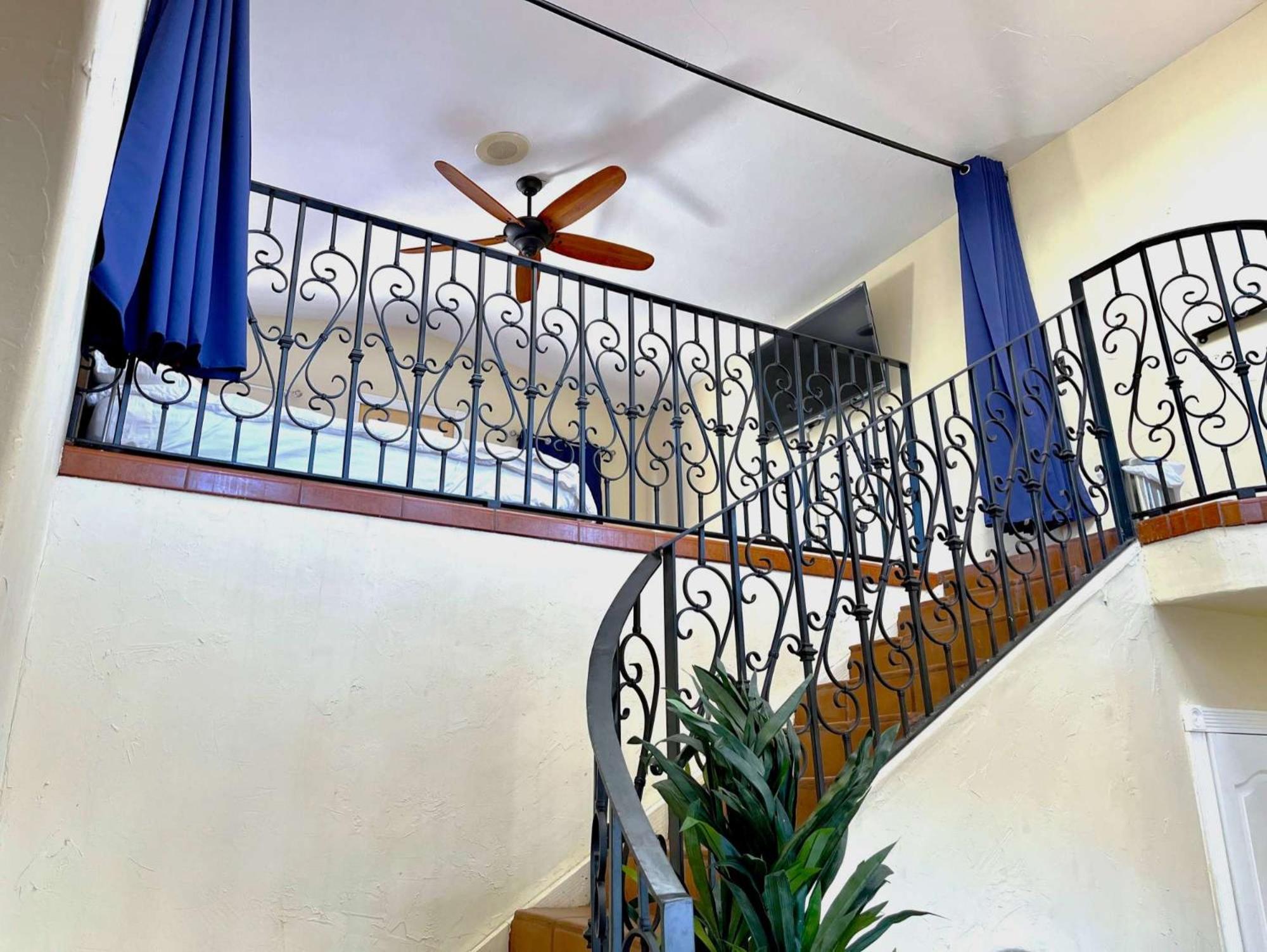 Private Home On 10 Acres - Heated Salt Pool & Jacuzzi, Mountain & City Views, Horseshoes, Basketball, Bbq, Golf Putting, Foosball, Croquet, Bose Stereo, White Cotton Bedding - Hilltop Hacienda, Pool Heat Optional Jamul Экстерьер фото